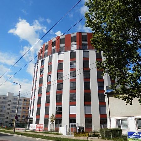 Ubytovaci Zarizeni Koleje Pedagog 체스케부데요비체 외부 사진